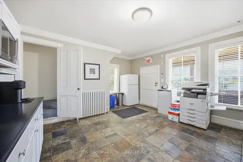 27 Old Kingston Road Toronto ON M1E 3J6