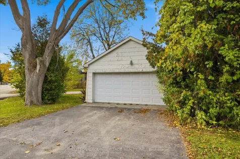 27 Old Kingston Road Toronto ON M1E 3J6