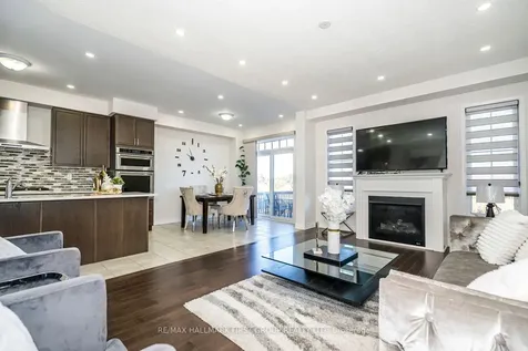 68 Hurst Drive Ajax ON L1T 0N8