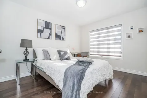 68 Hurst Drive Ajax ON L1T 0N8