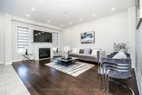 68 Hurst Drive Ajax ON L1T 0N8