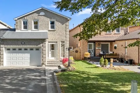 39 Hewitt Crescent Ajax ON L1S 7A6