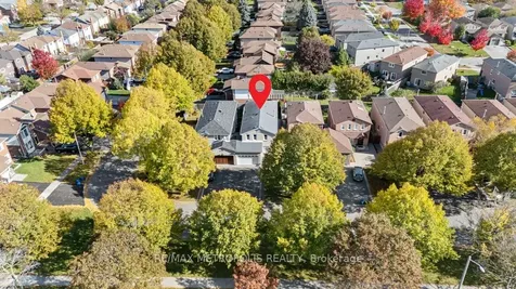 39 Hewitt Crescent Ajax ON L1S 7A6