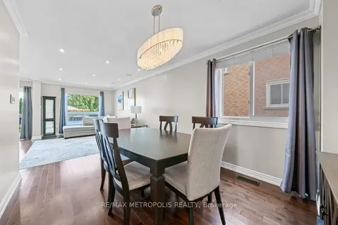 39 Hewitt Crescent Ajax ON L1S 7A6