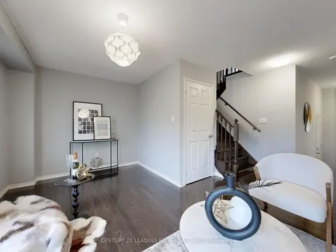 423 Rossland Road E Ajax ON L1Z 0M7