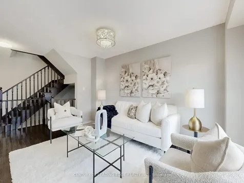 423 Rossland Road E Ajax ON L1Z 0M7