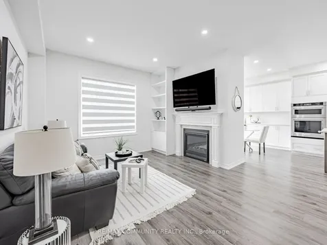 49 Hickling Lane N Ajax ON L1T 0P9