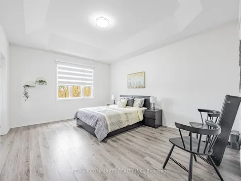 49 Hickling Lane N Ajax ON L1T 0P9