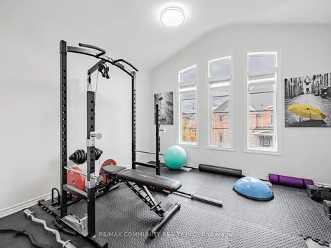 49 Hickling Lane N Ajax ON L1T 0P9