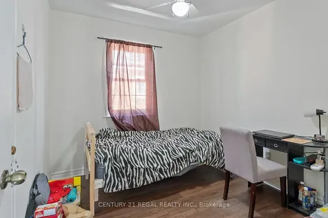 106 Flora Drive Toronto ON M1P 1A8