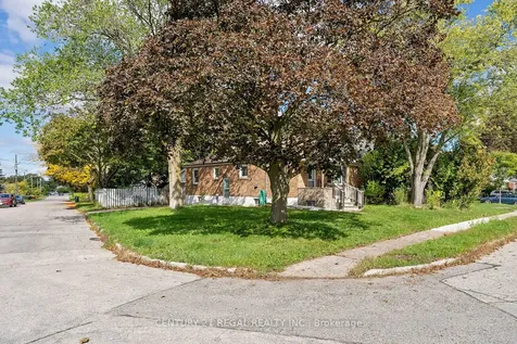 106 Flora Drive Toronto ON M1P 1A8