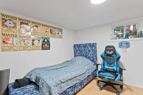 106 Flora Drive Toronto ON M1P 1A8