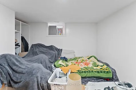 106 Flora Drive Toronto ON M1P 1A8