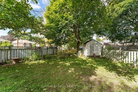 106 Flora Drive Toronto ON M1P 1A8