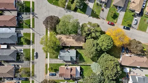 106 Flora Drive Toronto ON M1P 1A8