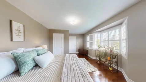 14 Coyle Street Ajax ON L1T 0A2