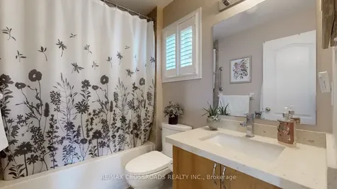 14 Coyle Street Ajax ON L1T 0A2