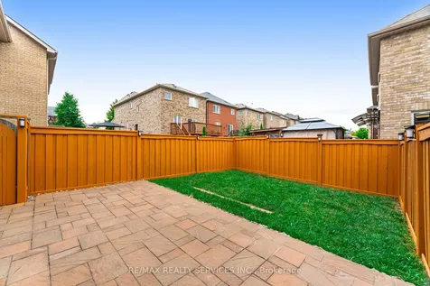 35 Luce Drive Ajax ON L1Z 0K2