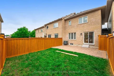 35 Luce Drive Ajax ON L1Z 0K2