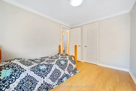 54 Ducatel Crescent Ajax ON L1T 3B4