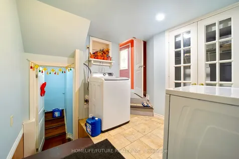 54 Ducatel Crescent Ajax ON L1T 3B4