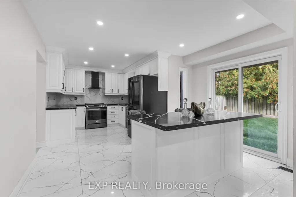 7 Macdermott Drive Ajax ON L1T 3S7