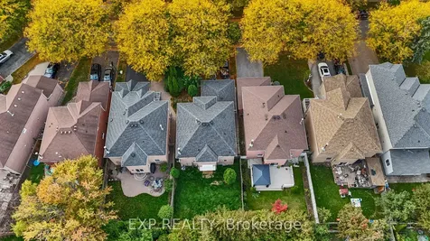 7 Macdermott Drive Ajax ON L1T 3S7