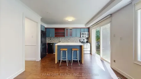 68 Large Crescent Ajax ON L1T 2T1