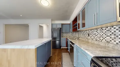 68 Large Crescent Ajax ON L1T 2T1