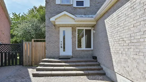 68 Large Crescent Ajax ON L1T 2T1