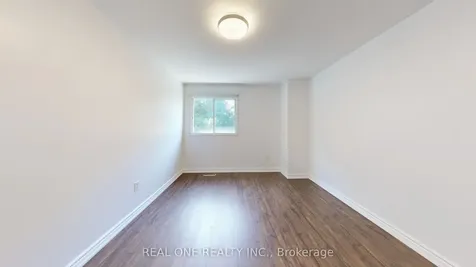 68 Large Crescent Ajax ON L1T 2T1