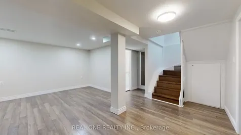 68 Large Crescent Ajax ON L1T 2T1