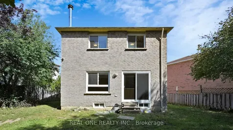 68 Large Crescent Ajax ON L1T 2T1