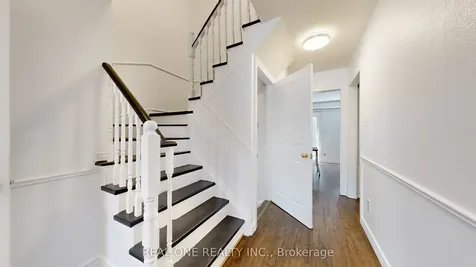 68 Large Crescent Ajax ON L1T 2T1