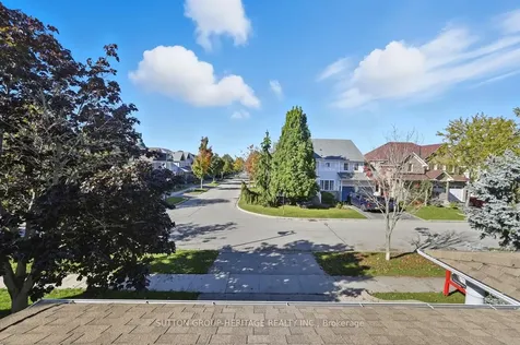 98 Hoile Drive Ajax ON L1Z 1N4