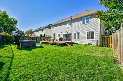 98 Hoile Drive Ajax ON L1Z 1N4