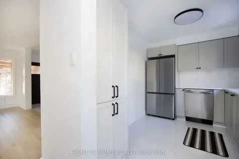 6 Humphrey Drive Ajax ON L1S 4X8