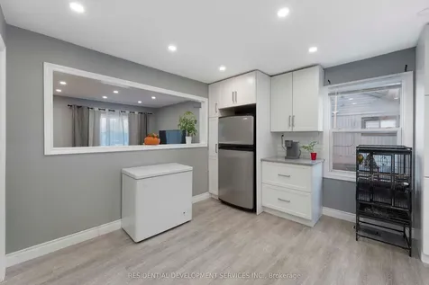 4 Nelson Avenue Ajax ON L1S 1Z3