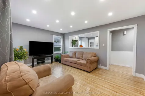 4 Nelson Avenue Ajax ON L1S 1Z3