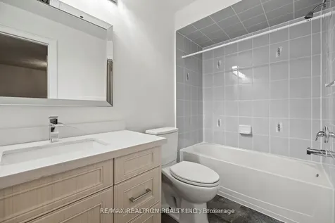 7 Quarrie Lane Ajax ON L1T 0N1