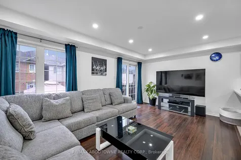 303 Porte Road Ajax ON L1S 0A4