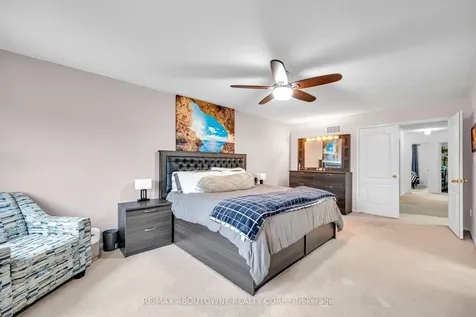 303 Porte Road Ajax ON L1S 0A4