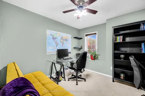 303 Porte Road Ajax ON L1S 0A4