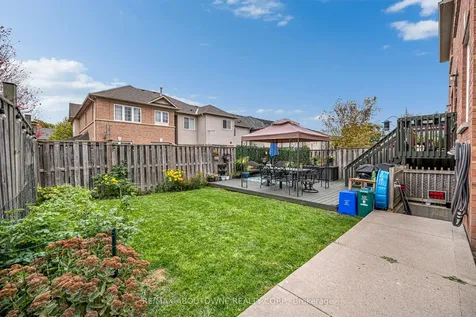 303 Porte Road Ajax ON L1S 0A4