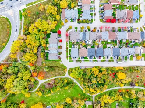 303 Porte Road Ajax ON L1S 0A4