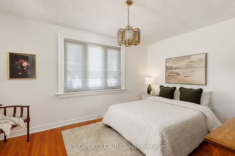 313 Monarch Park Avenue Toronto ON M4J 4T2