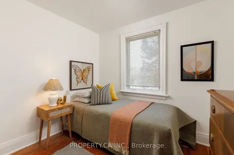 313 Monarch Park Avenue Toronto ON M4J 4T2
