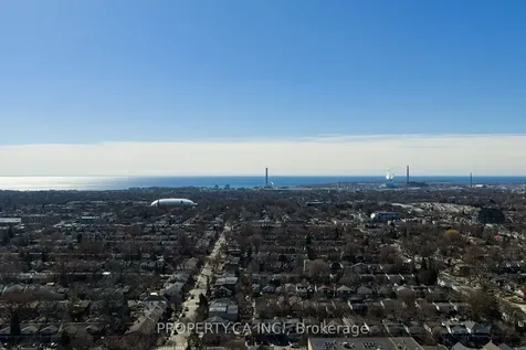 313 Monarch Park Avenue Toronto ON M4J 4T2