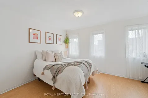 40 Mcnicol Crescent Ajax ON L1Z 1Y8