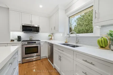 595 Walsh Drive Scugog ON L9L 1K6